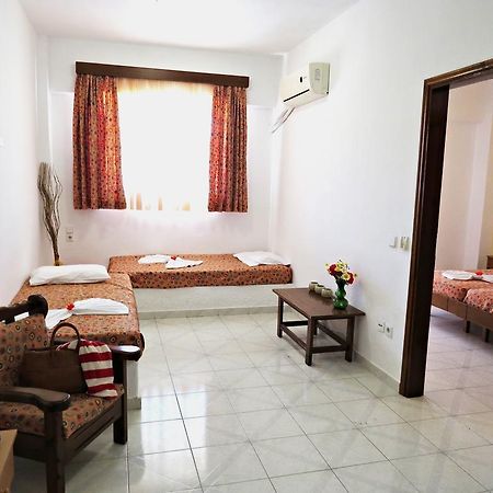 Maritime Hotel Apartments Petaloudes Εξωτερικό φωτογραφία