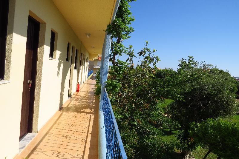 Maritime Hotel Apartments Petaloudes Εξωτερικό φωτογραφία