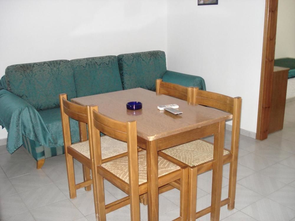 Maritime Hotel Apartments Petaloudes Εξωτερικό φωτογραφία