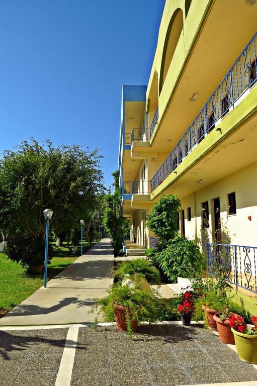 Maritime Hotel Apartments Petaloudes Εξωτερικό φωτογραφία