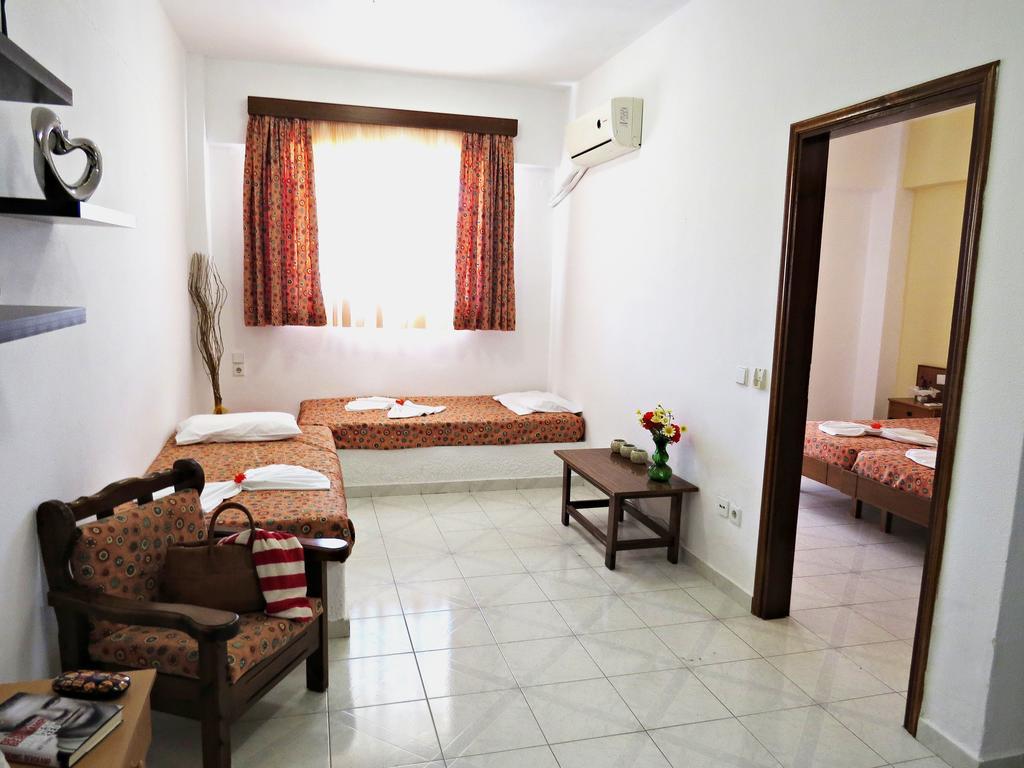 Maritime Hotel Apartments Petaloudes Εξωτερικό φωτογραφία